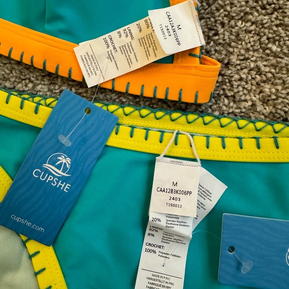 NWT CUPSHE Swimsuit - Picture 3 of 4